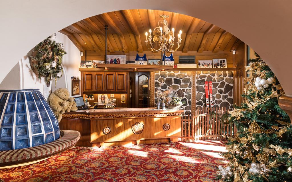 ויגו די פאסה Alpen Hotel Corona מראה חיצוני תמונה